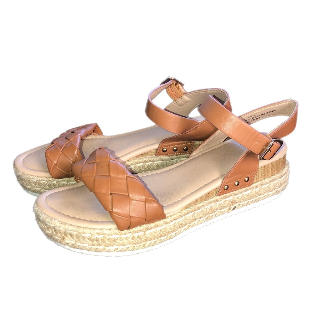 Cushionaire Platform Tan Sandals Espadrilles Mae Style Faux Leather